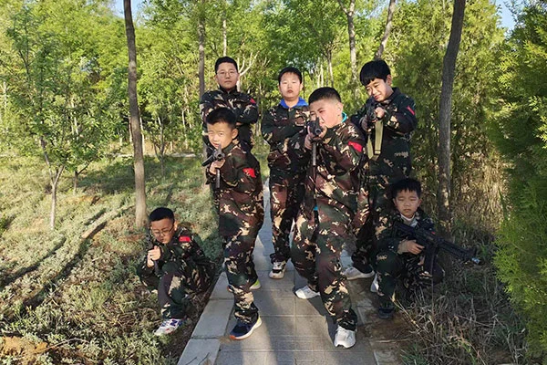 哪里可以找到适合青少年的篮球训练策略_2